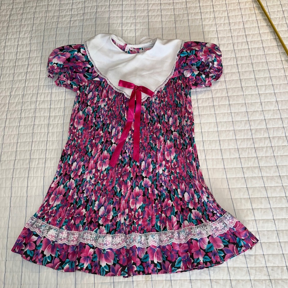 Vintage Roanna Girls Floral Pleated Dress Size 6 Pink White Lace Bib Collar 90s
